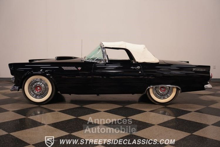 Ford Thunderbird - <small></small> 45.400 € <small>TTC</small> - #25