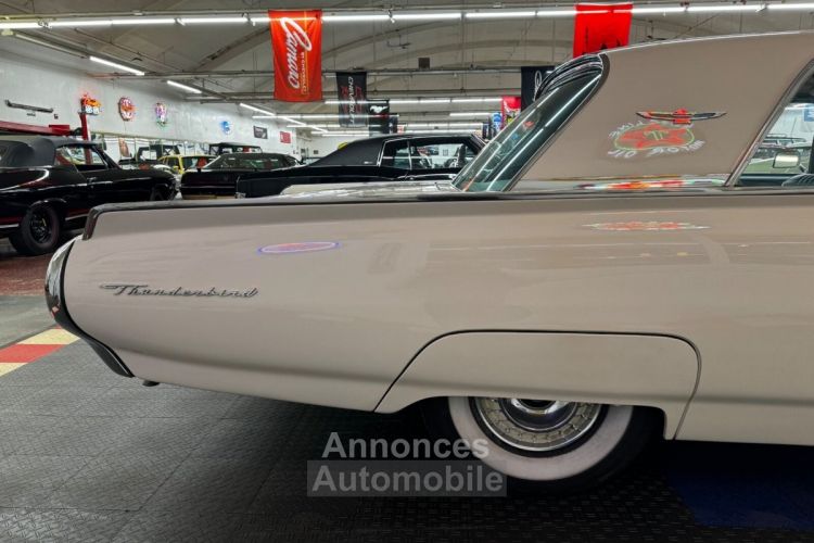 Ford Thunderbird - <small></small> 33.800 € <small>TTC</small> - #26