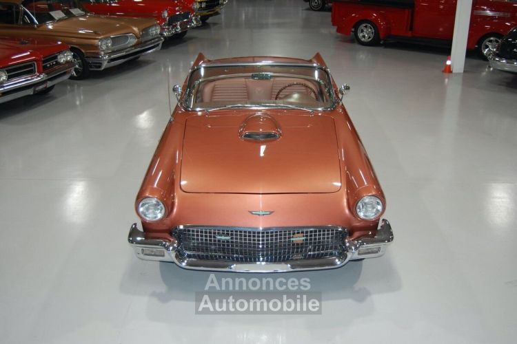 Ford Thunderbird E-Code Convertible  - <small></small> 121.800 € <small>TTC</small> - #6