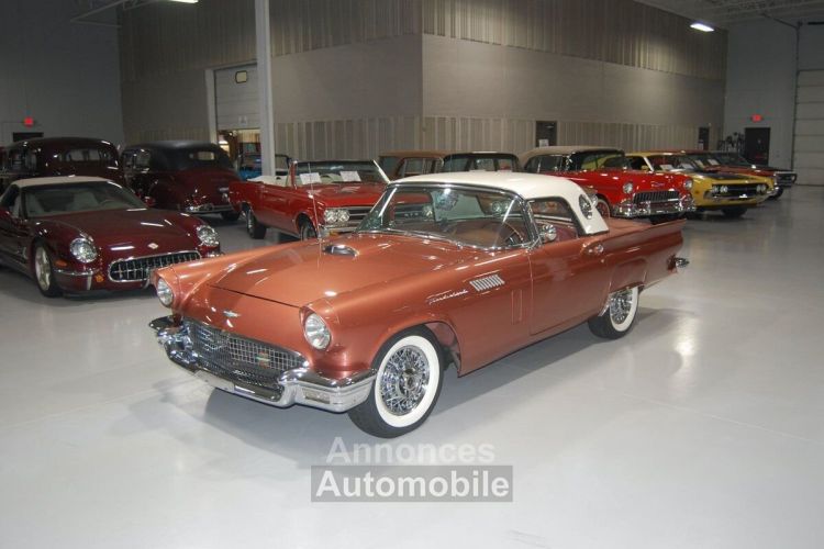 Ford Thunderbird E-Code Convertible  - <small></small> 121.800 € <small>TTC</small> - #29