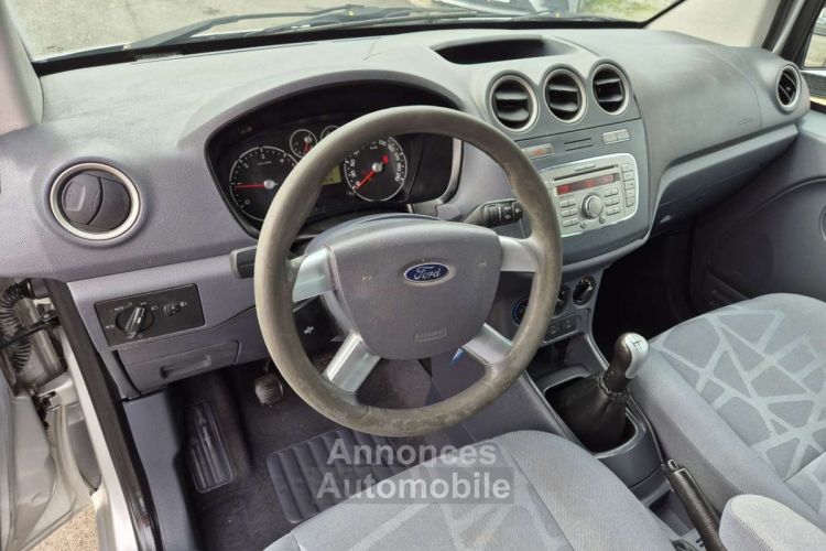 Ford Tourneo Connect 1.8 TDCI - <small></small> 4.999 € <small>TTC</small> - #10