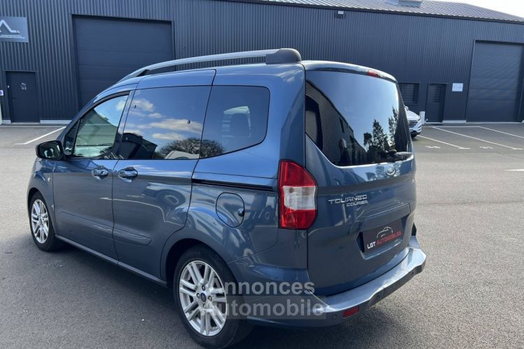 Ford Tourneo Courier  1.5 TDCI 100ch Titanium - <small></small> 14.990 € <small>TTC</small> - #3