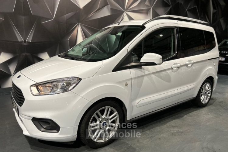 Ford Tourneo Courier 1.5 TDCI 75CH TITANIUM - <small></small> 14.690 € <small>TTC</small> - #1