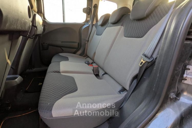 Ford Tourneo Courier COMBI 1.0 100 TITANIUM - <small></small> 9.450 € <small>TTC</small> - #12