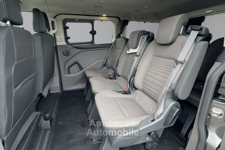 Ford Tourneo Custom 2.0 TDCI 131 BVA 320 L1H1 TITANIUM 9 places - <small></small> 46.490 € <small>TTC</small> - #4