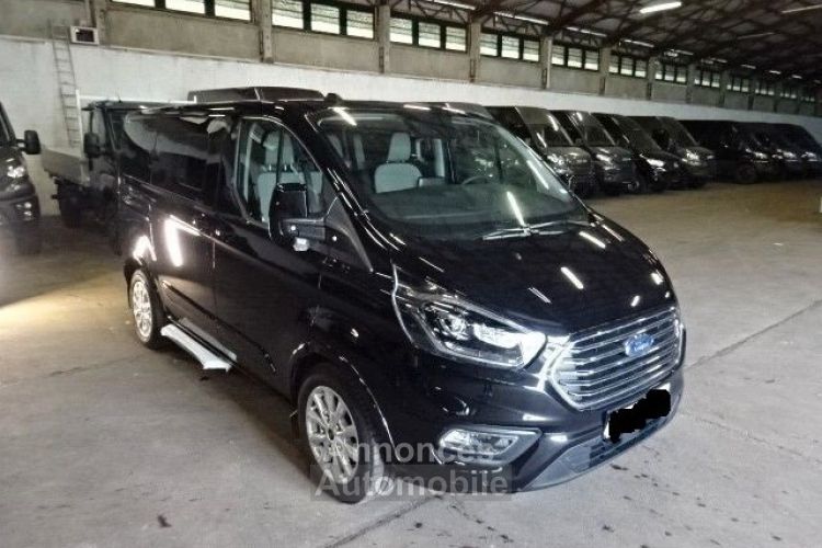 Ford Tourneo Custom 2.0 TDCI 170 BVA 320 L1H1 TITANIUM 9 places  - <small></small> 49.990 € <small>TTC</small> - #1