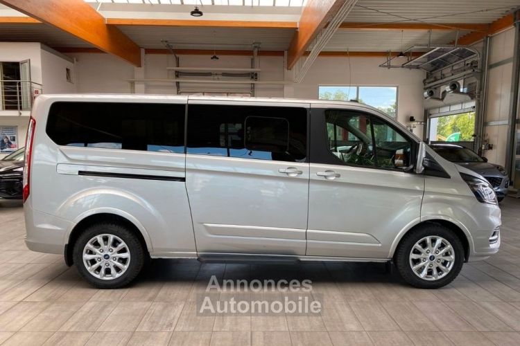 Ford Tourneo Custom 2.0 TDCI 170 BVA 320 L2H1 TITANIUM 8 places  - <small></small> 55.990 € <small>TTC</small> - #1