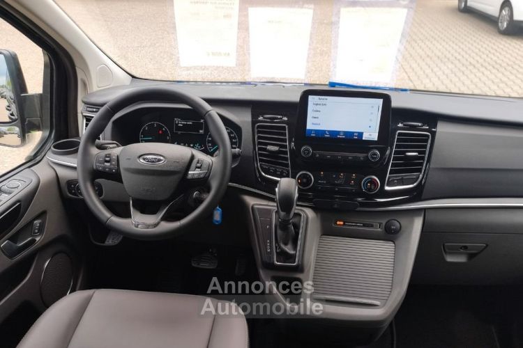Ford Tourneo Custom 320 L1 2.0 TDCI ECOBLUE TITANIUM 170 - <small></small> 54.990 € <small>TTC</small> - #12