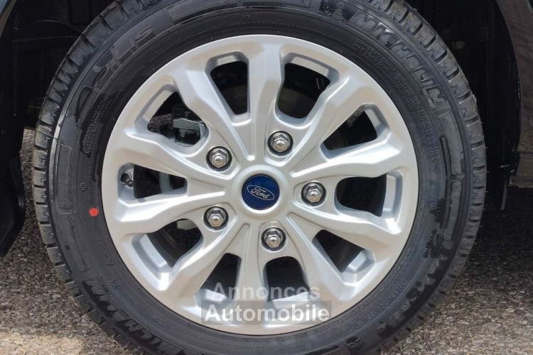 Ford Tourneo Custom 320 L1 2.0 TDCI ECOBLUE TITANIUM 170 - <small></small> 54.990 € <small>TTC</small> - #15