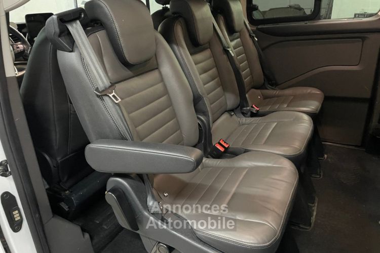 Ford Tourneo Custom 320 L2H1 2.0 185 BVA Titanium EQUIPE TPMR - <small></small> 38.990 € <small>TTC</small> - #21