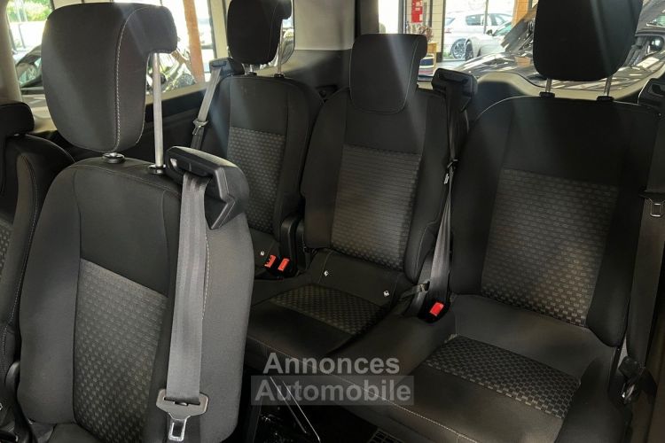 Ford Tourneo Custom l2h1 2.0 tdci ecoblue 170 titanium 9 places minibus - <small></small> 38.990 € <small>TTC</small> - #19