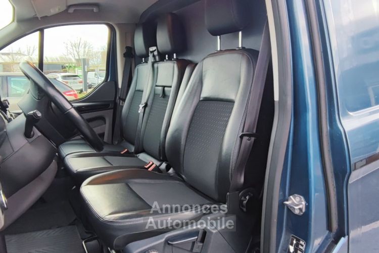 Ford Tourneo Custom T.CUSTOM 320 L SPORT 2.0TDCI 185CV L2 H1 - <small></small> 29.990 € <small>TTC</small> - #3