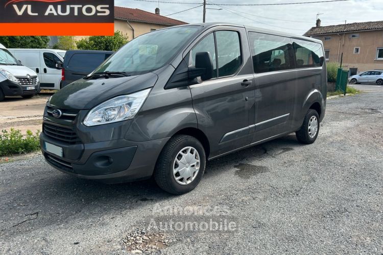 Ford Transit 2T Custom Combi 9 places 2.0 TDCI 105 cv Année 2017 - <small></small> 15.900 € <small>TTC</small> - #1