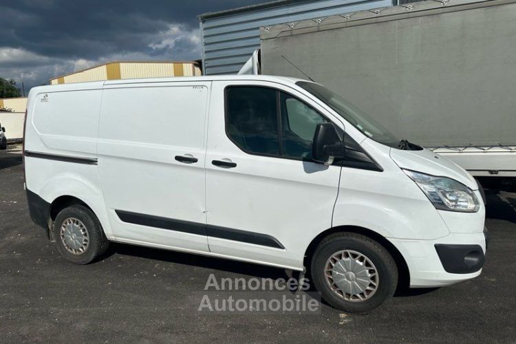 Ford Transit 4000 ht custom moteur HS - <small></small> 4.800 € <small>TTC</small> - #1