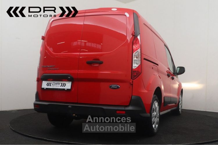 Ford Transit Connect 1.5TDCi Aut. SWB LICHTE VRACHT - NAVI - <small></small> 16.995 € <small>TTC</small> - #3