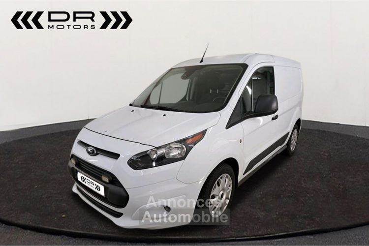 Ford Transit Connect 1.5TDCi SWB T200 LICHTE VRACHT - BLUETOOTH- PDC CRUISE CONTROL - <small></small> 12.495 € <small>TTC</small> - #1