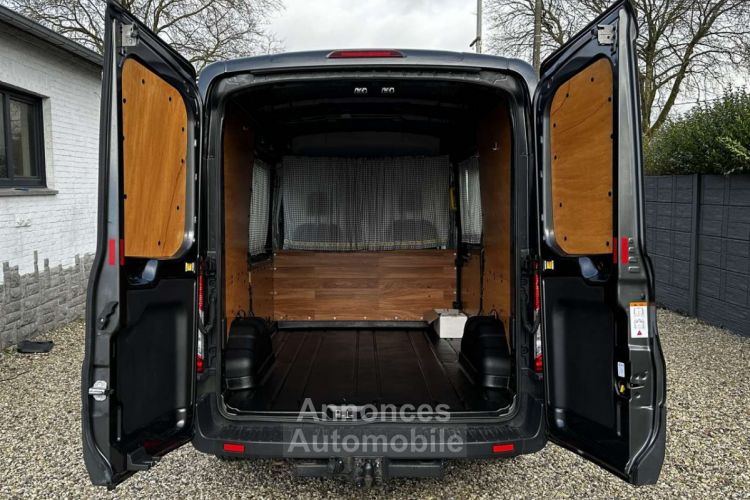 Ford Transit Custom 2.0 TDCi L1H2 Ambiente UTILITAIRE-BT-PROPRE !!! - <small></small> 18.490 € <small>TTC</small> - #24