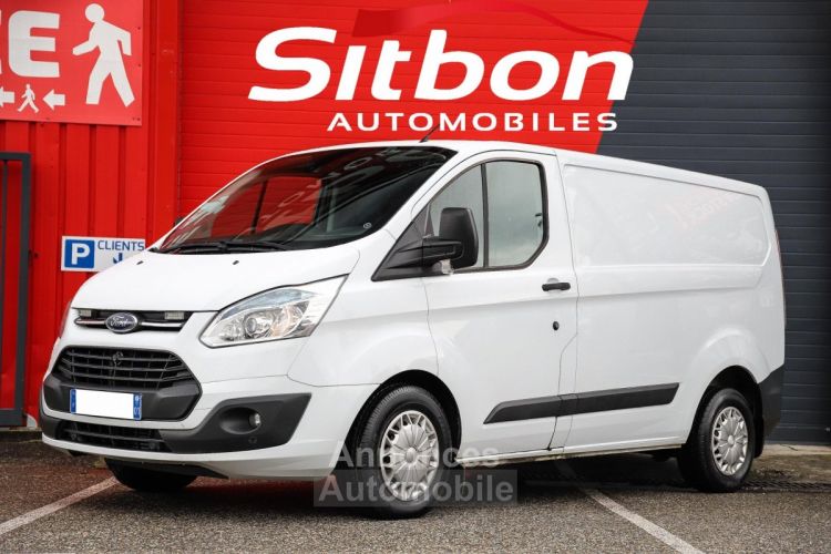 Ford Transit CUSTOM 2.2 TDCi 125 270 L1H1 Trend VAN AMENAGE CAMPING CAR FRIGO DOUCHE - <small></small> 29.980 € <small>TTC</small> - #2