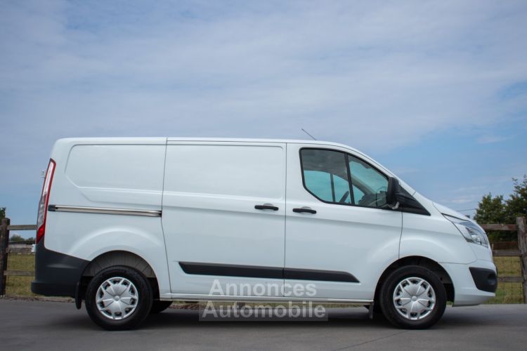 Ford Transit Custom 2.2 TDCi 3pl. - AIRCO - CRUISECONTROL - TREKHAAK - BLUETOOTH - <small></small> 13.999 € <small>TTC</small> - #6