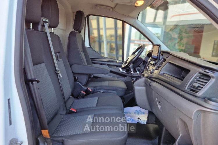 Ford Transit Custom 300 L1H2 2.0 EcoBlue 105 Trend Business - <small></small> 20.490 € <small>TTC</small> - #26