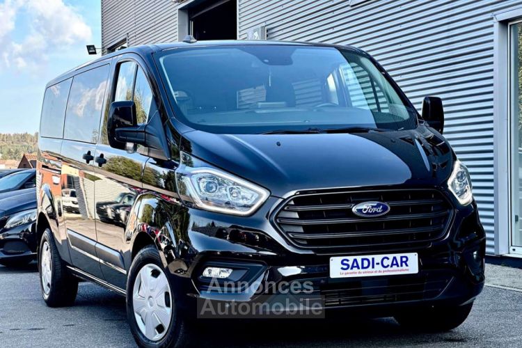 Ford Transit Custom 320L L2 9 PLACES 2,0 TDCI 130cv BVA - <small></small> 40.990 € <small>TTC</small> - #1