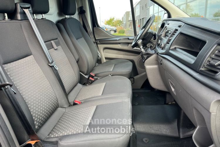 Ford Transit custom 5944 kms - <small></small> 23.995 € <small>TTC</small> - #2