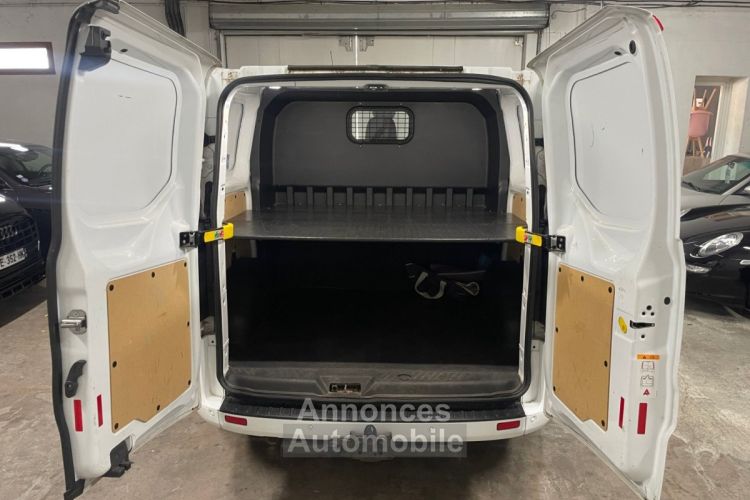 Ford Transit CUSTOM CABINE APPROFONDIE 290 L1H1 2.0 TDCi 170 SPORT - <small></small> 29.990 € <small>TTC</small> - #20