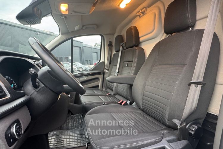 Ford Transit Custom Custom 340 L2H1 2.0 ecoblue 170 limited - <small></small> 29.990 € <small>TTC</small> - #14