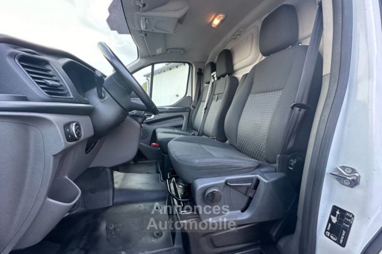 Ford Transit CUSTOM FG 300 L1H1 2.0 TDCI 130 AMBIENTE - <small></small> 17.980 € <small>TTC</small> - #16