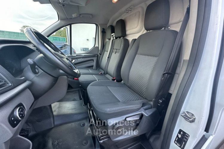 Ford Transit CUSTOM FG 300 L1H1 2.0 TDCI 130 AMBIENTE - <small></small> 17.980 € <small>TTC</small> - #17