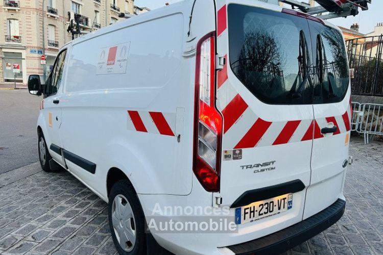 Ford Transit CUSTOM FG 300 L1H1 2.0 TDCI 130 S&S LIMITED BVA6 ***DISTRIB NEUVE***TVA**9908¤HT - <small></small> 11.890 € <small>TTC</small> - #4