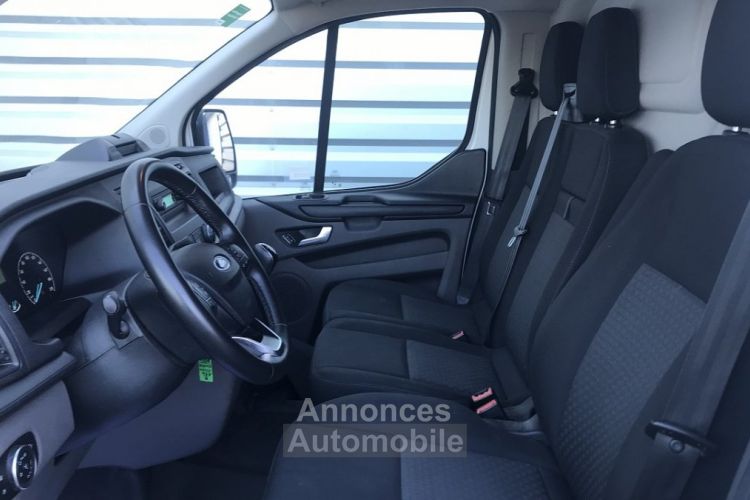 Ford Transit CUSTOM FG 300 L2H1 2.0 ECOBLUE 130 TREND BUSINESS 7CV - <small></small> 21.990 € <small>TTC</small> - #10