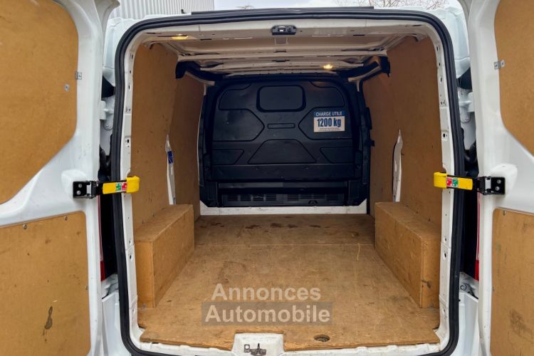 Ford Transit CUSTOM FOURGON (18250€ HT) 300 L1H1 2.0 ECOBLUE 130 TREND BUSINESS - 4P - <small></small> 21.900 € <small>TTC</small> - #8