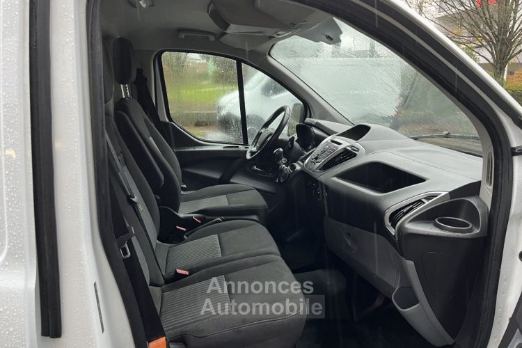 Ford Transit CUSTOM FOURGON 290 L1H1 2.0 TDCi 105 TREND BUSINESS AMENAGE - <small></small> 17.990 € <small>TTC</small> - #14