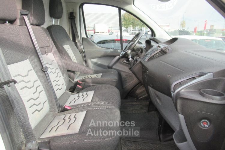 Ford Transit CUSTOM FOURGON 290 L1H1 2.0 TDCi 130 LIMITED - <small></small> 13.990 € <small>TTC</small> - #9