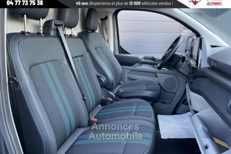 Ford Transit Custom FOURGON 300 L1H1 2.0 ECOBLUE 170 CH BVA8 SPORT Prix : 40325 ht - <small></small> 40.325 € <small>HT</small> - #27