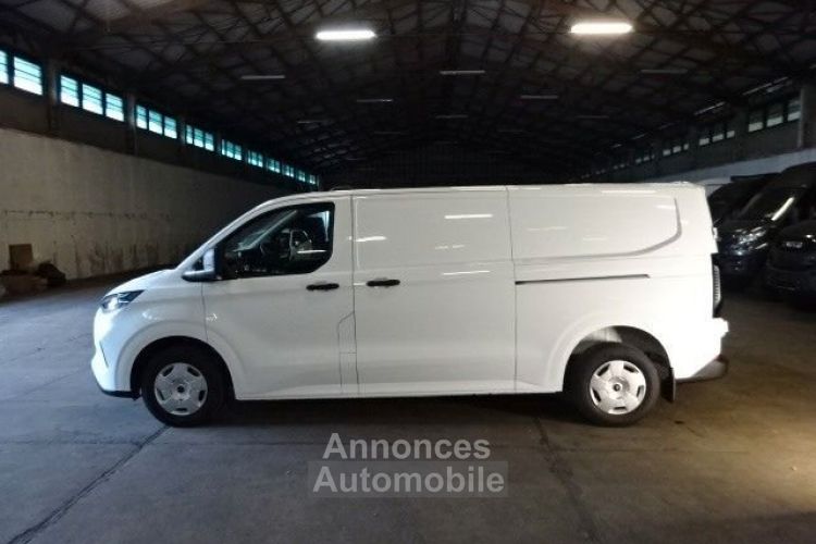 Ford Transit CUSTOM FOURGON 320 L2H1 2.0 ECOBLUE 170 CH BVA8 4X4 BUSINESS - <small></small> 52.900 € <small></small> - #2