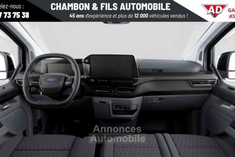 Ford Transit Custom FOURGON 320 L2H1 2.5 DURATEC 232 CH PHEV CVT LIMITED PRIX HT - <small></small> 42.990 € <small>HT</small> - #4