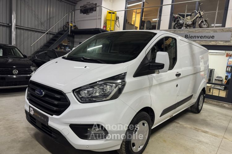 Ford Transit Ford transit custom L2H1 2.0Tdci 130 Ch [ 12/2021 - CarPlay - Caméra de recul ] - <small></small> 20.990 € <small>TTC</small> - #1