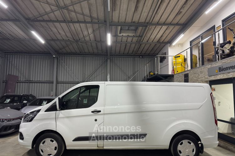 Ford Transit Ford transit custom L2H1 2.0Tdci 130 Ch [ 12/2021 - CarPlay - Caméra de recul ] - <small></small> 20.990 € <small>TTC</small> - #8