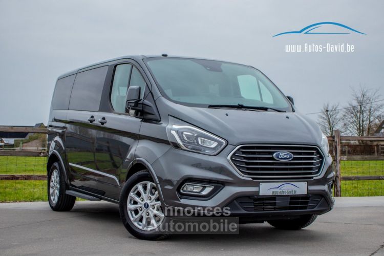 Ford Transit Tourneo Custom 2.0 TDCi 170PK Dubbel cabine 5pl. Automaat EcoBlue Titanium - LICHTE VRACHT - HISTORIEK - DUBBELE SCHUIFDEUR - APPLE CARPLAY - CAMERA - - <small></small> 33.999 € <small>TTC</small> - #1