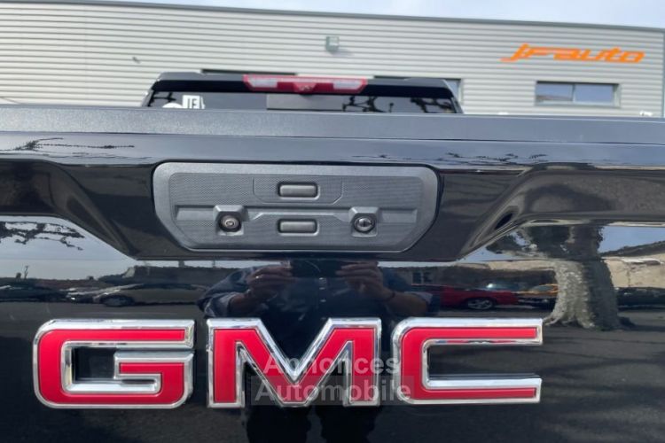 G.M.C Sierra 5.3 V8 DENALI 5.3 V8 CREW CAB 4X4 355 CH - <small></small> 79.900 € <small>TTC</small> - #32