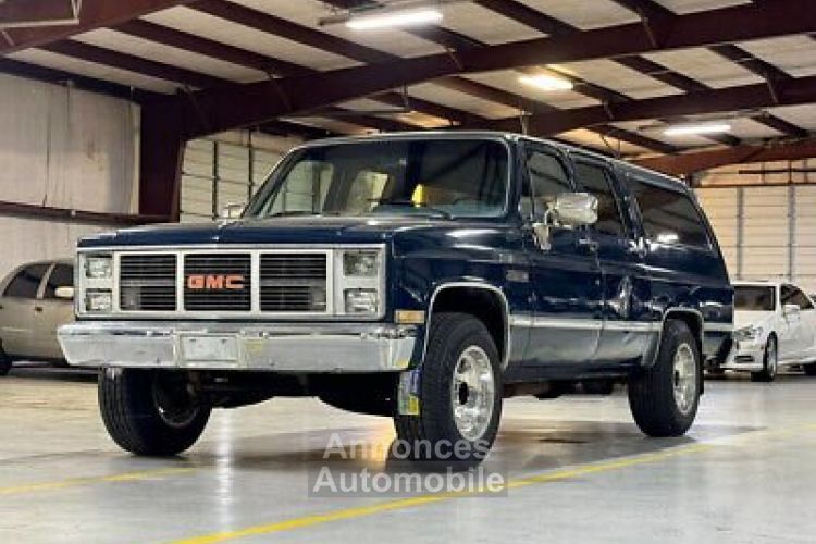 G.M.C Suburban - <small></small> 38.000 € <small>TTC</small> - #14