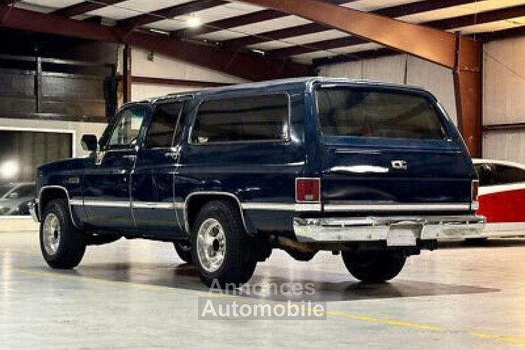 G.M.C Suburban - <small></small> 38.000 € <small>TTC</small> - #20