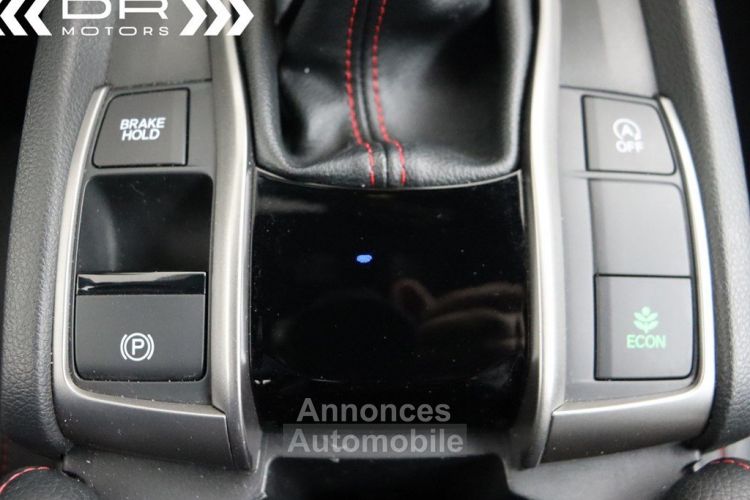 Honda Civic 1.0 BLACK EDITION - NAVI LEDER ADAPTIVE CRUISE DAB MIRROR LINK - <small></small> 18.995 € <small>TTC</small> - #27