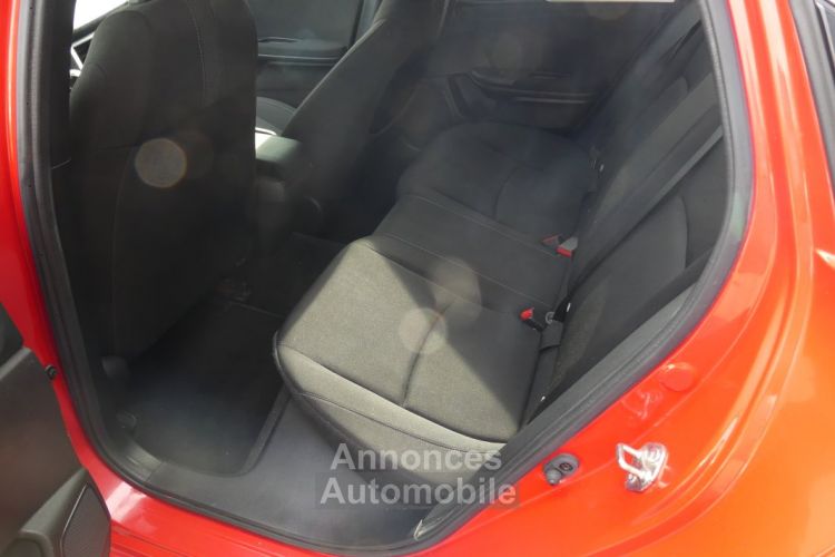 Honda Civic 1.6 I-DTEC 120 EXECUTIVE 5P - <small></small> 17.490 € <small>TTC</small> - #12