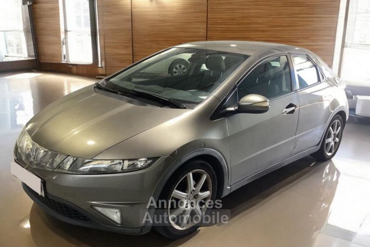 Honda Civic 1.8 i-VTEC  2006 Sport PHASE 1 - <small></small> 9.990 € <small>TTC</small> - #1