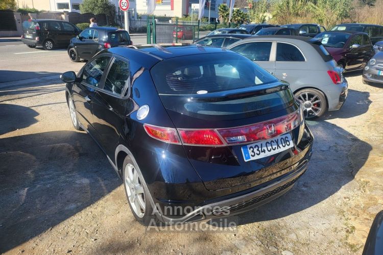 Honda Civic 1.8 I-VTEC EXECUTIVE CUIR/NAVI 5P - <small></small> 9.990 € <small>TTC</small> - #4