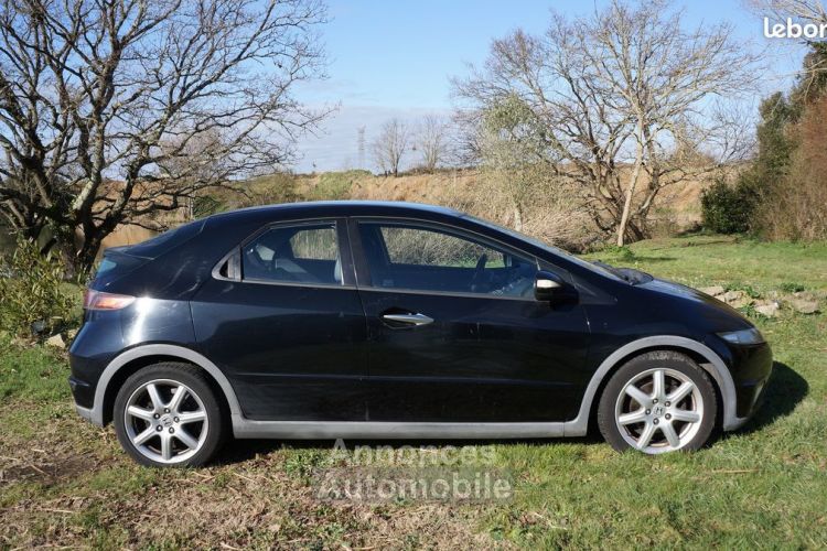 Honda Civic 2.2 cdti 140ch, boite 6 vitesses, 2ème main, entretien 100% - <small></small> 3.500 € <small>TTC</small> - #2