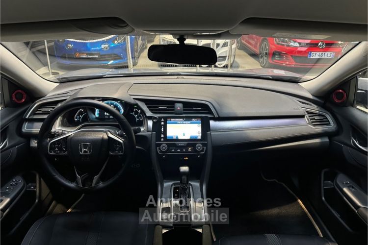 Honda Civic 4 PORTES 2017 1.5 i-VTEC 182 Exclusive CVT ENTRETIEN COMPLET 1ÈRE MAIN - <small></small> 17.990 € <small>TTC</small> - #13